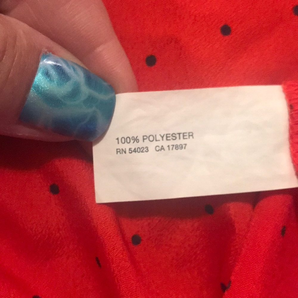 Cute red ruffle cami with black polka dots - Picture 6 of 7